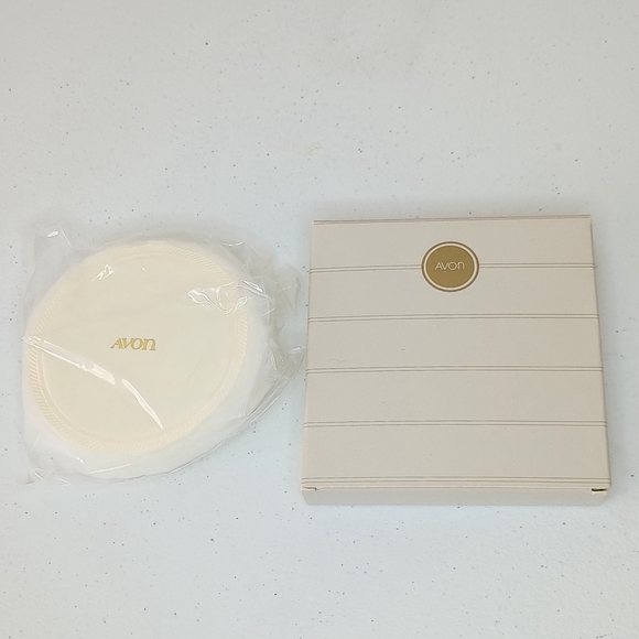 NOS 1987 Avon Ultra Perfumed Beauty Dust Puff Sealed - Picture 1 of 3